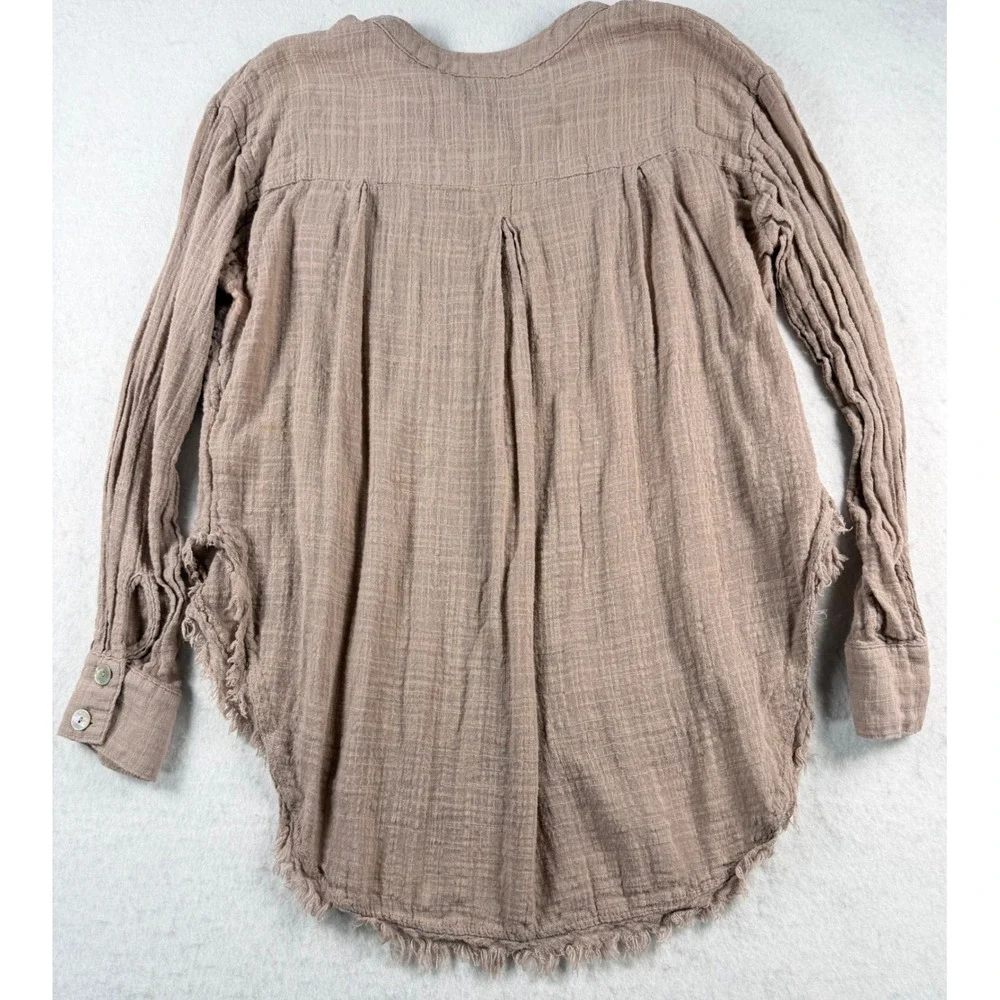Free People Talk To Me Dusty Rose Gauze Button Up Utility Shirt XS Frayed Hem
